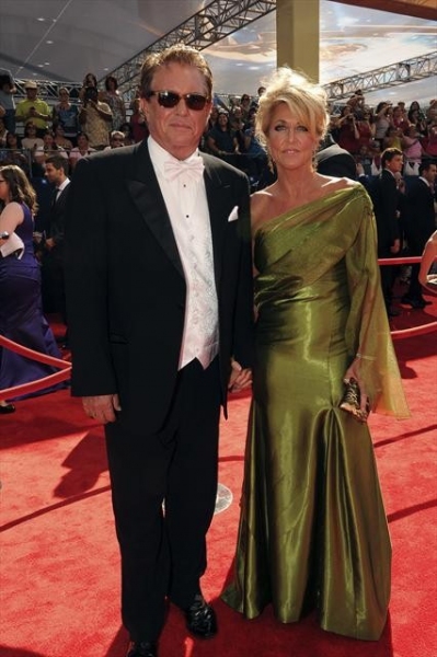 Photo Coverage: 2012 Emmys Red Carpet - Part 2 Image