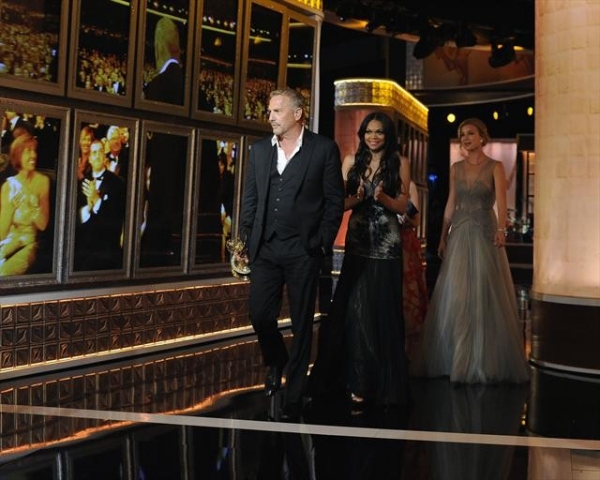 Photo Coverage: Inside the 2012 Emmy Awards - Part Three! Image