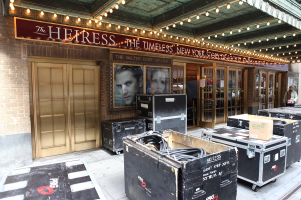 Photo Coverage: THE HEIRRESS Loads In at the Walter Kerr Theatre Image