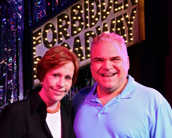 Photo Flash: Carol Burnett Visits FORBIDDEN BROADWAY! Image
