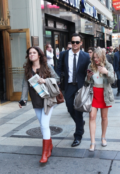 Photo Exclusive: Cheyenne Jackson, Henry Winkler and THE PERFORMERS Cast Takes Times Square! Image