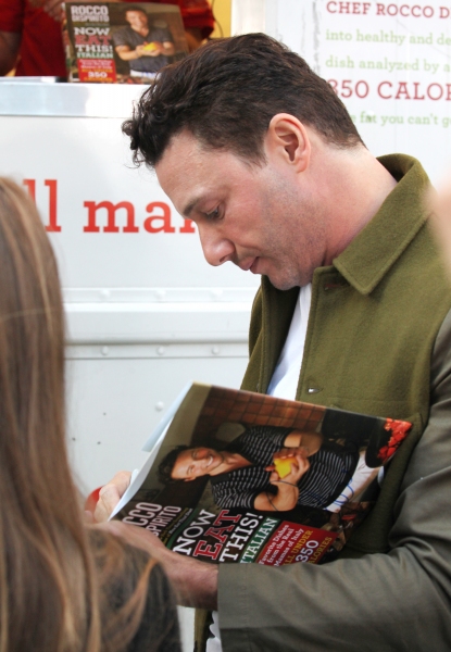 Photo Coverage: Rocco DiSpirito Vistis GOOD MORNING AMERICA  Image