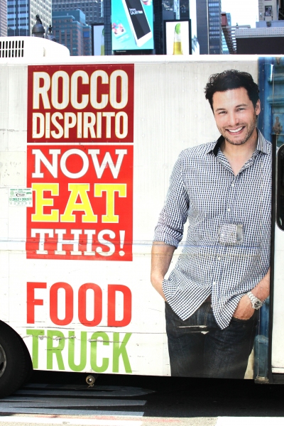 Photo Coverage: Rocco DiSpirito Vistis GOOD MORNING AMERICA  Image