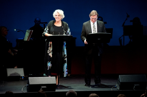  Tyne Daly and Richard Thomas, Westport Country Playhouse 2012 gala hosts Photo