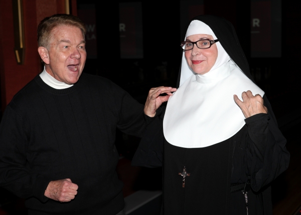 Photo Coverage: Cindy Williams & NUNSET BOULEVARD Cast Meet the Press! Image