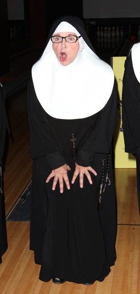 Photo Coverage: Cindy Williams & NUNSET BOULEVARD Cast Meet the Press! Image