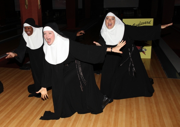 Photo Coverage: Cindy Williams & NUNSET BOULEVARD Cast Meet the Press! Image