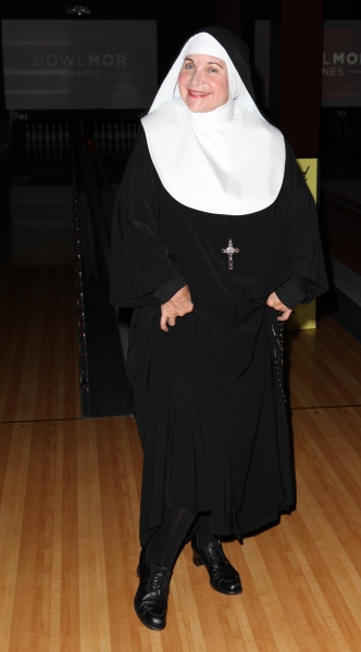 Photo Coverage: Cindy Williams & NUNSET BOULEVARD Cast Meet the Press! Image