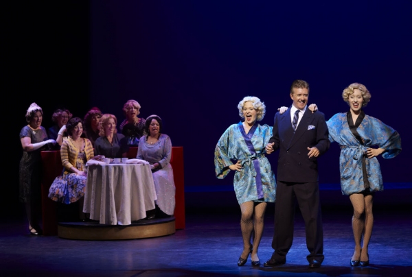 Photo Flash: First Look at Alan Thicke, Blythe Wilson and More in QUEEN FOR A DAY 
