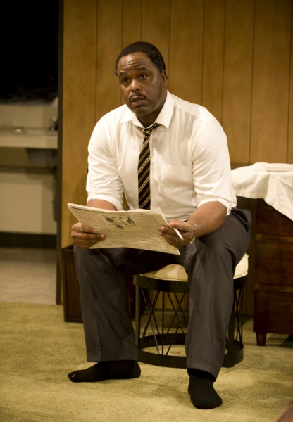 Photo Flash: First Look at J. Bernard Calloway and Kikiya Mathis in Milwaukee Rep's THE MOUNTAINTOP Image