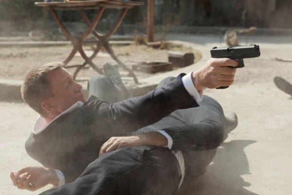 Photo Flash: New SKYFALL Stills - Daniel Craig, Javier Bardem and More! Image
