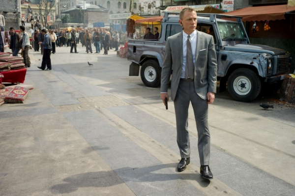Photo Flash: New SKYFALL Stills - Daniel Craig, Javier Bardem and More! Image