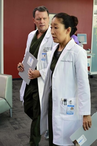 Photo Coverage: Sneak Preview of GREY'S ANATOMY on 10/18 Image