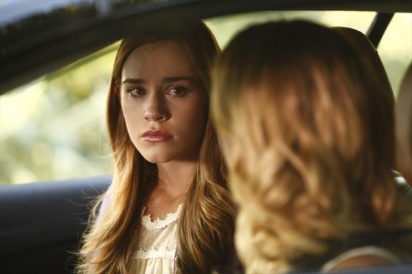 Photo Coverage: Sneak Preview of REVENGE on 10/7/2012 Image