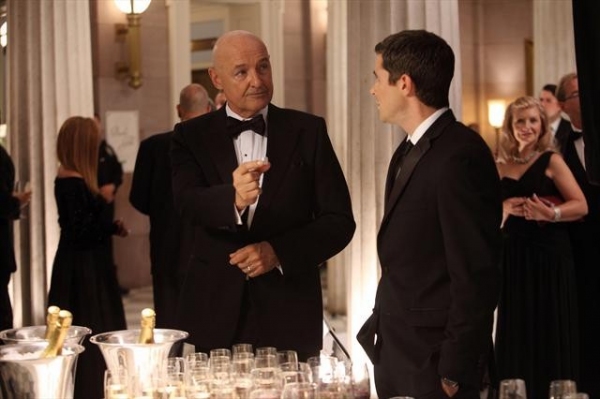 Photo Coverage: Sneak Preview of 666 PARK AVENUE on 10/21 Image