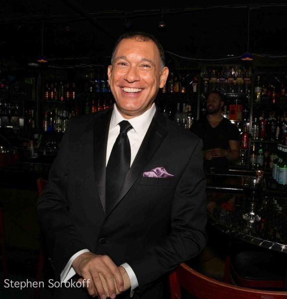 Photo Coverage: Frank Dain's THE MAGIC OF MATHIS at the Metropolitan Room Image