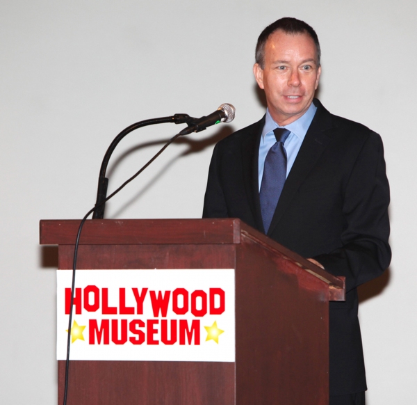 Photo Flash: Over 300 Stars Gather to Celebrate Life Industry Advocate Dale Olson Image
