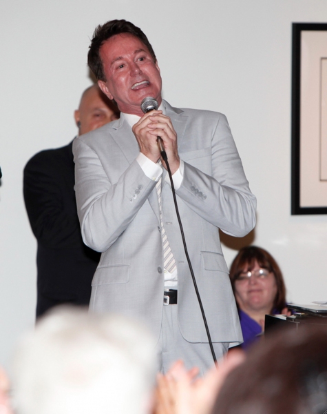 Photo Flash: Over 300 Stars Gather to Celebrate Life Industry Advocate Dale Olson Image