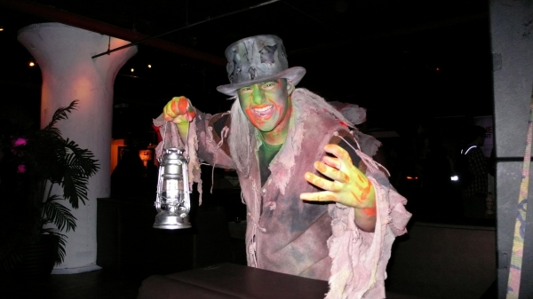 Photo Coverage: Inside the 'Blood Manor' Press Preview Image