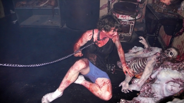 Photo Coverage: Inside the 'Blood Manor' Press Preview Image
