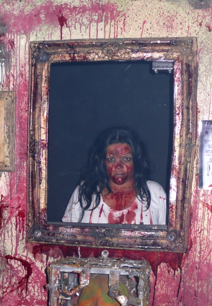 Photo Coverage: Inside the 'Blood Manor' Press Preview Image