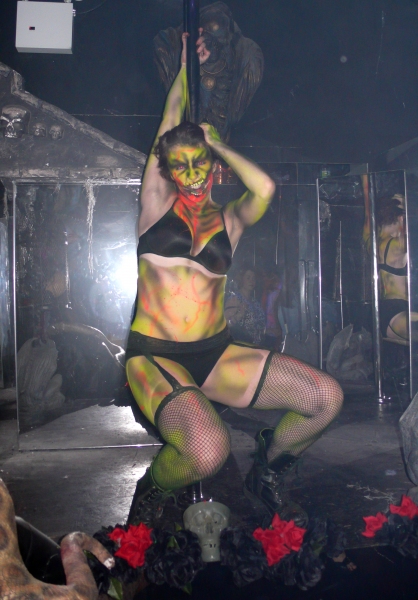 Photo Coverage: Inside the 'Blood Manor' Press Preview Image