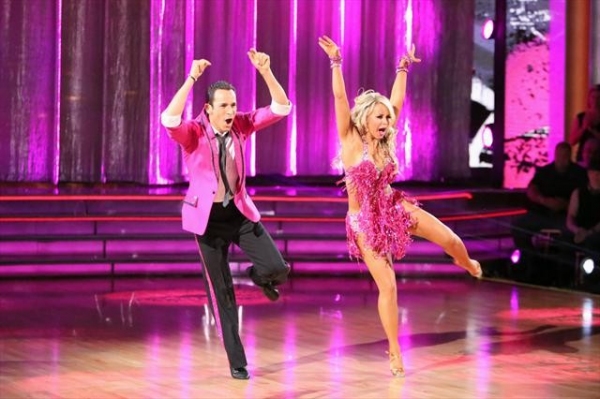 Photo Flash: Shots from Monday Night's DANCING WITH THE STARS! 