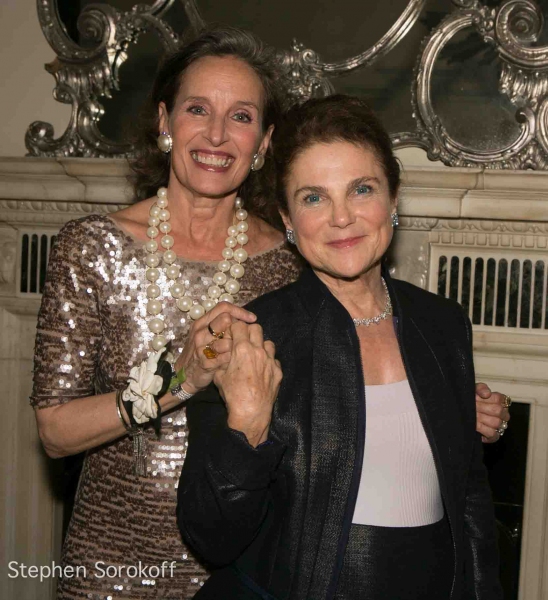 Photo Coverage: Andrea Marcovicci Brings SMILE to Cafe Carlyle Image
