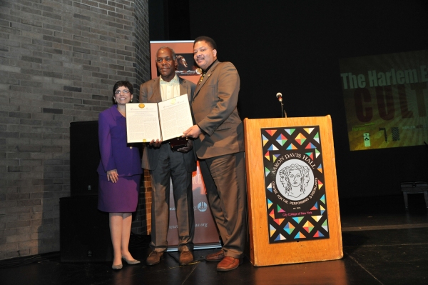 Photo Flash: Danny Glover, Vy Higginsen, Shepard Honored by HARLEM Arts Alliance Image