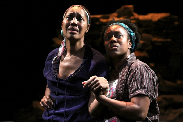Photo Flash: First Look at Catherine Filloux's LUZ at La MaMa Image
