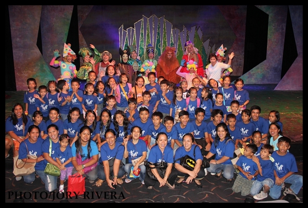 Photo Exclusive: THE WIZARD OF OZ’s Charity Performance Image