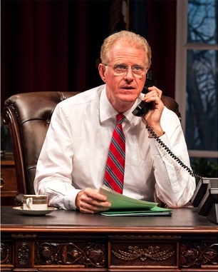 Photo Flash: First Look at Felicity Huffman, Ed Begley, Jr and More in NOVEMBER at the Taper Image