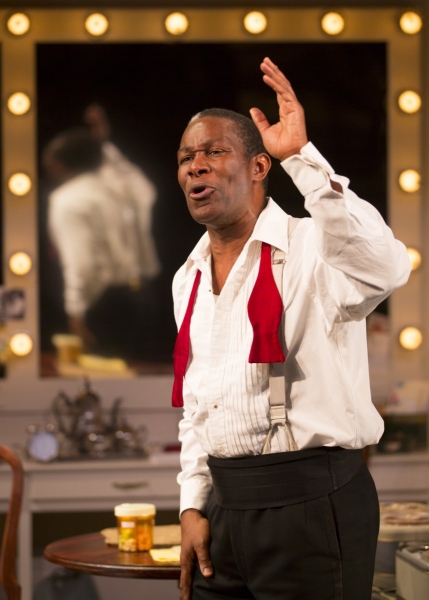 Photo Flash: First Look at John Douglas Thompson in SATCHMO AT THE WALDORF at Long Wharf Theatre Image