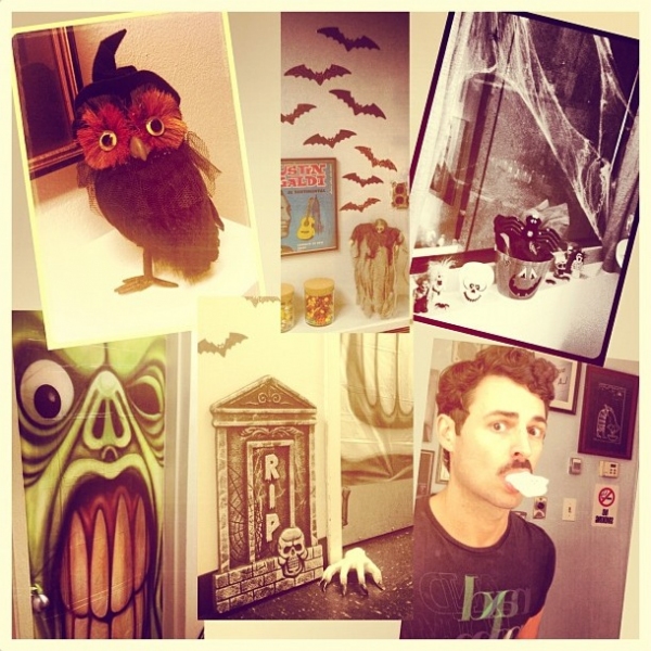 Photo Flash: Saturday Intermission Pics, October 6 - Part 2 - PHANTOM Supports PBS, Hello from Paper Mill's A CHORUS LINE and More!  Image