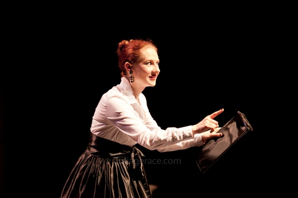Photo Flash: First Look at Pantochino's THE LITTLE DOG LAUGHED in New Haven Image