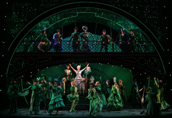 Photo Flash: First Look at Christine Dwyer, Billy Harrigan Tighe and More in WICKED Second North American Tour Image