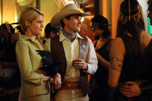 Photo Flash: Sneak Preview - 666 PARK AVENUE's 'A Crowd of Demons' Episode, 10/28 Image