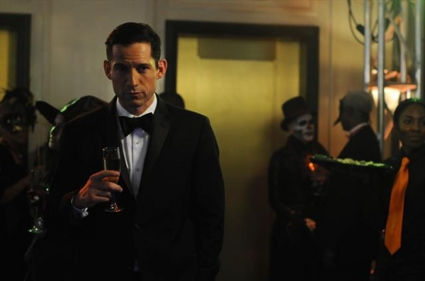 Photo Flash: Sneak Preview - 666 PARK AVENUE's 'A Crowd of Demons' Episode, 10/28 Image