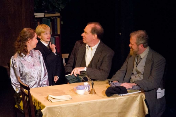 Photo Flash: First Look at Isle of Shoals Productions' SHADOWLANDS Image