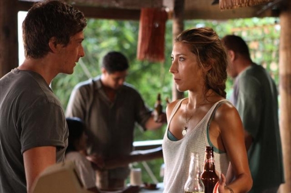 Photo Flash: First Look at LAST RESORT's Upcoming Episode, 'Voluntold'; Airs 10/18 Image