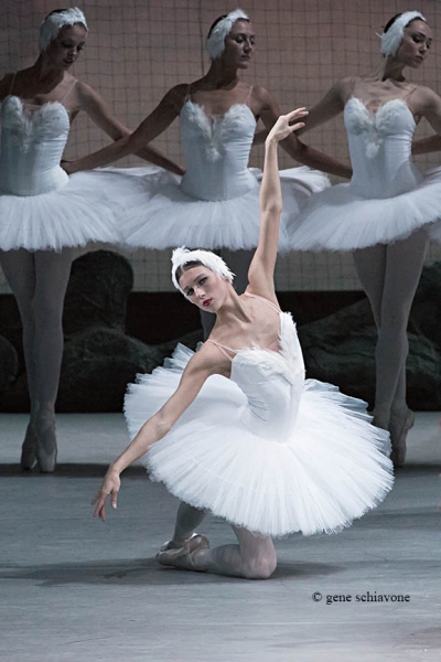 Photo Flash: Keenan Kampa Makes US Debut with Mariinsky Ballet at Segerstrom Center for the Arts Image
