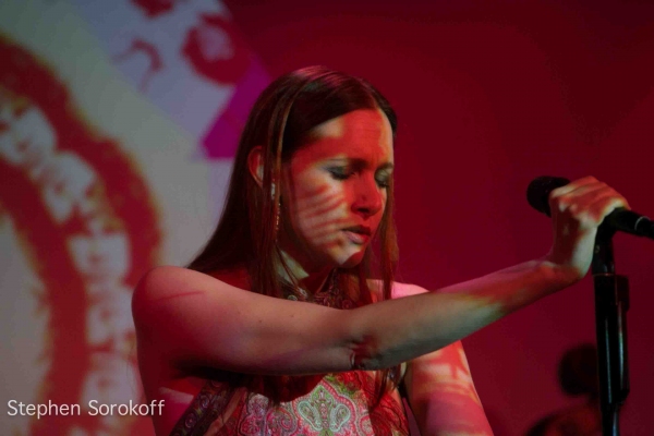 Photo Coverage: Lauren Fox Brings CANYON FOLKIES to Metropolitan Room Image