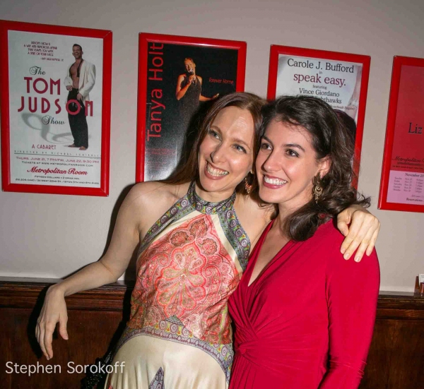 Photo Coverage: Lauren Fox Brings CANYON FOLKIES to Metropolitan Room Image