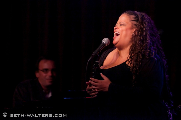 Photo Flash: Robert Cuccioli Debuts THE LOOK OF LOVE at Broadway at Birdland Image