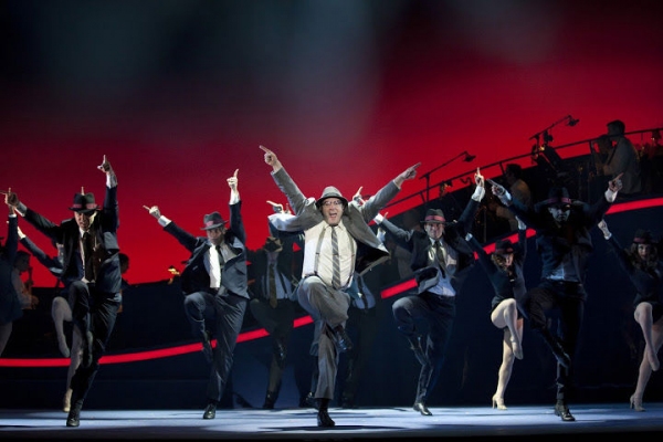 Photo Flash: First Look at Stephen Anthony, Merritt David Janes and More in CATCH ME IF YOU CAN National Tour Image