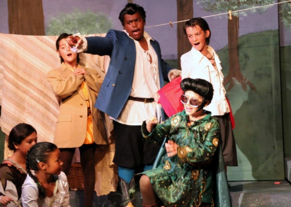 Photo Flash: First Look at Kentwood Players' ROCKIN' ROBIN HOOD Image