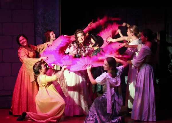 Photo Flash: First Look at Kentwood Players' ROCKIN' ROBIN HOOD Image