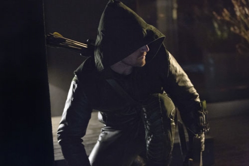 Photo Flash: First Look at ARROW's Upcoming Episode, 'Lone Gunmen,' 10/24 Image