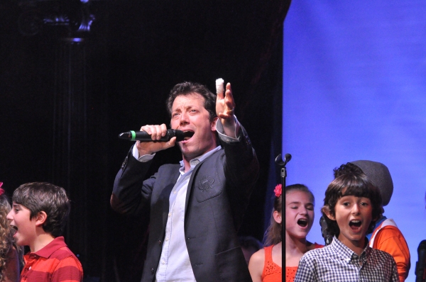 Photo Coverage: Leslie Odom Jr., Alice Ripley and More Perform at ROCKERS ON BROADWAY Image
