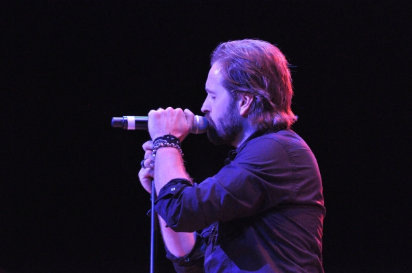 Photo Coverage: Alfie Boe Plays NYC's Town Hall! Image